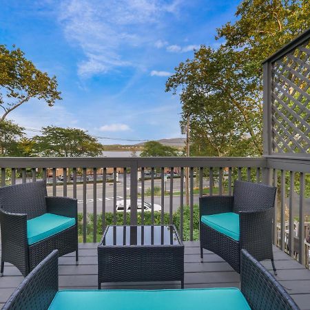 Deck View Of Hudson River & Mt Beacon / Boho Suite Ньюберг Экстерьер фото